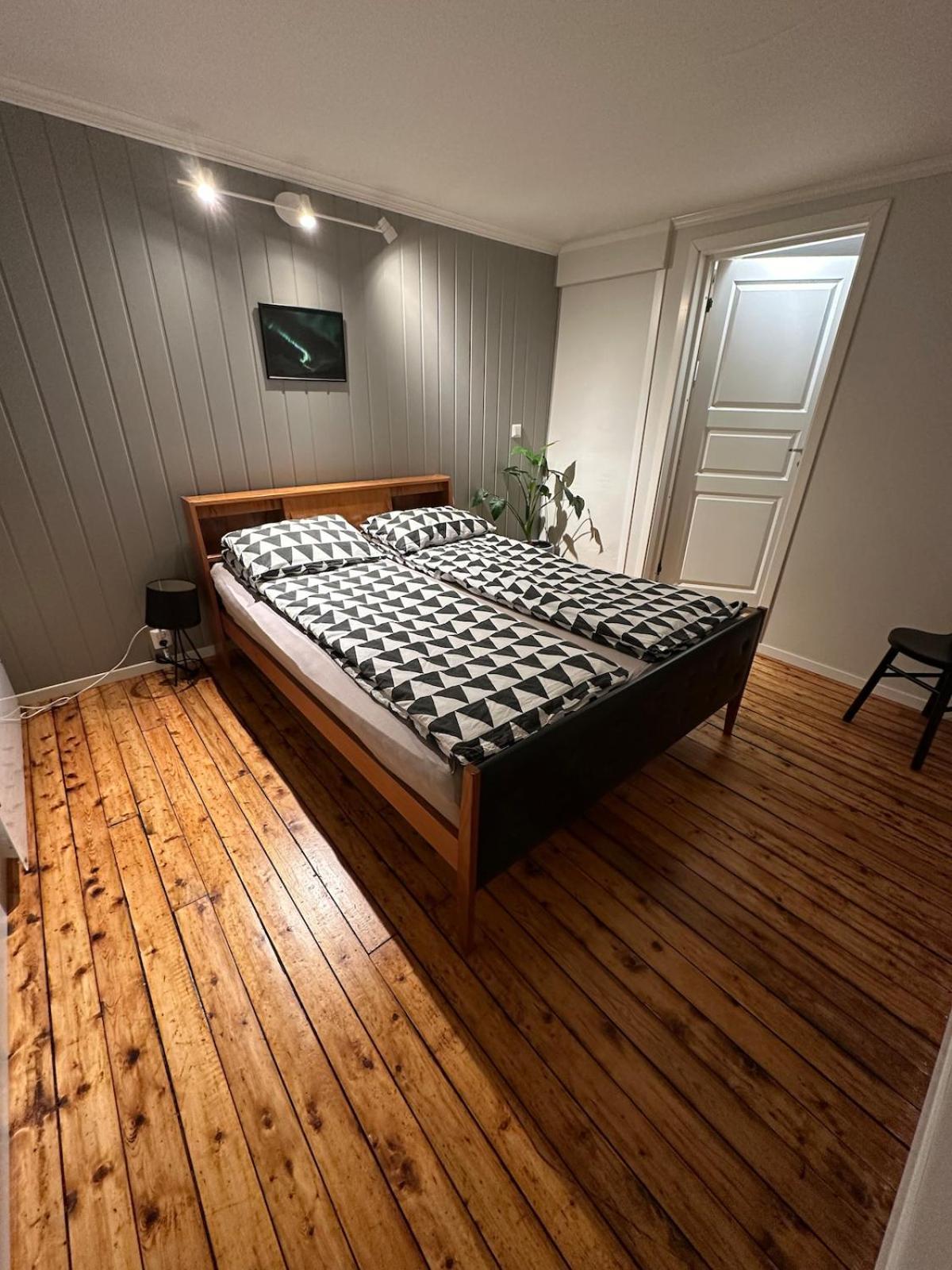 Cozy 2-bedroom In The Centre Leilighet *